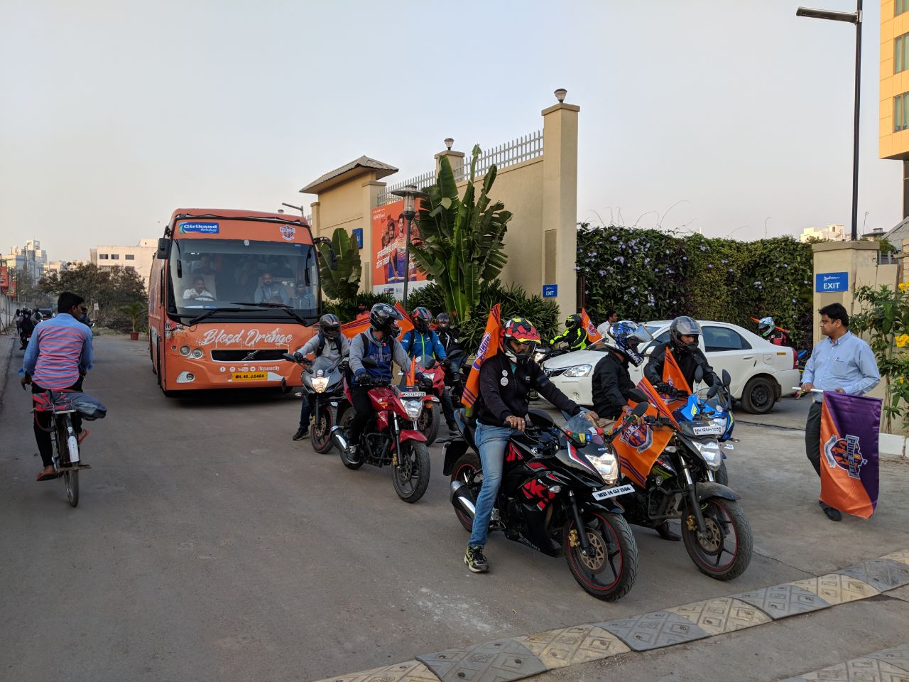 Suzuki Gixxer Rides-In “Ahead Of The Pack” as the Lead Sponsor of FC Pune City. 2017 - 2018