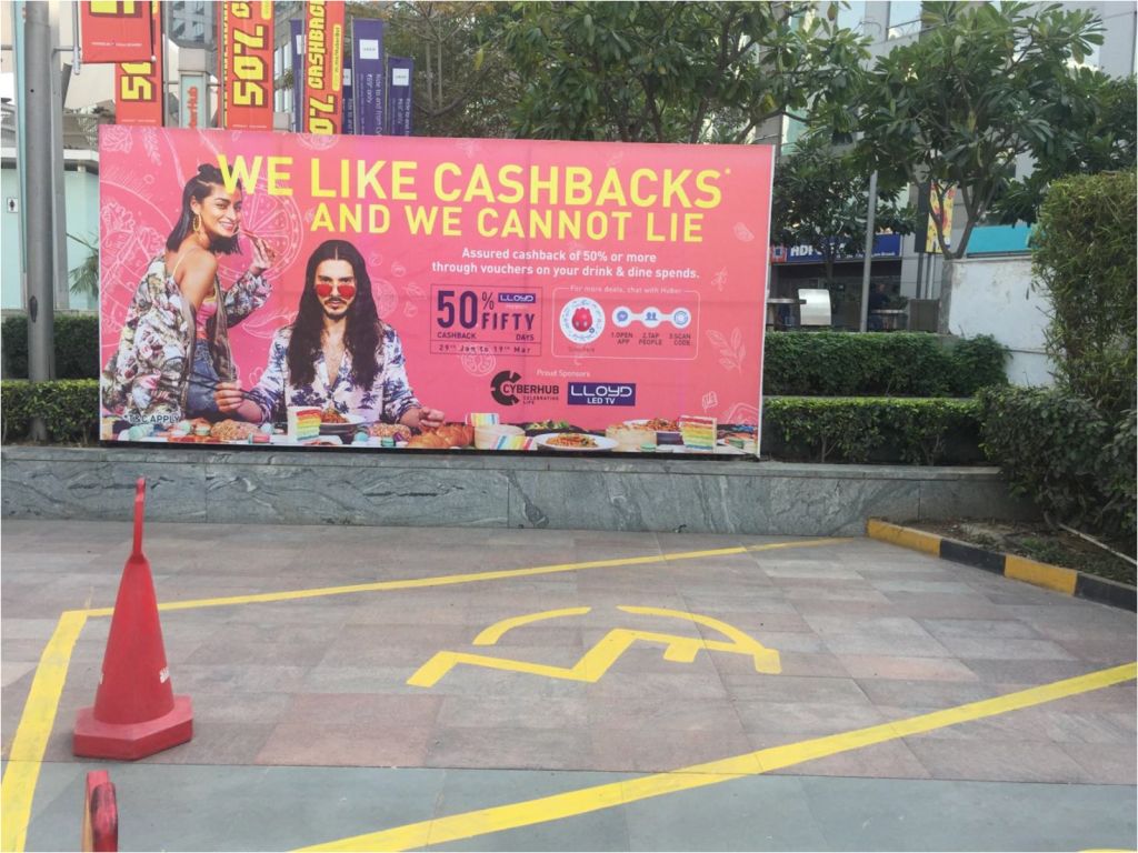 LLOYD presents 50:50 Cashback at DLF CyberHub, 2017-18
